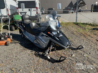 2006 Skidoo Expedition 550F Snowmobile