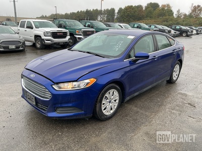 2014 Ford Fusion S Sedan