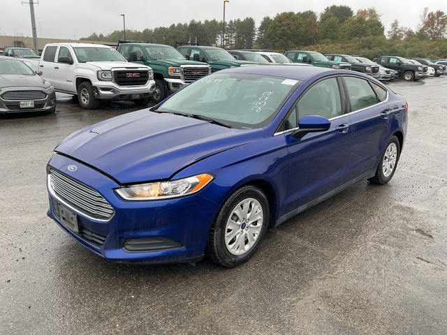 2014 Ford Fusion S Sedan