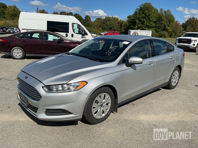 2014 Ford Fusion S Sedan