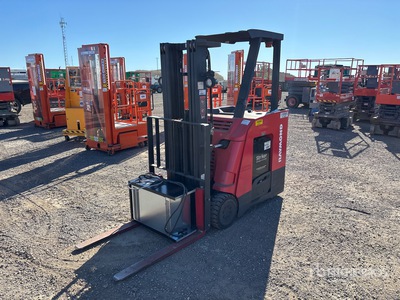 2016 Raymond 425-C30TT 3000 lb Electric Forklift