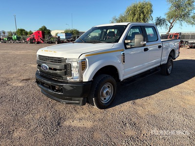 2018 Ford F-250 XL 4x4 Crew Cab Pickup