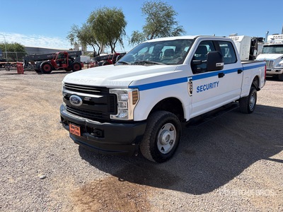 2018 Ford F-250 XL 4x4 Crew Cab Pickup