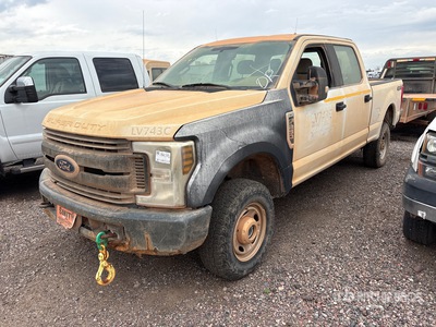 2018 Ford F-250 XL 4x4 Crew Cab Pickup (Inoperable)