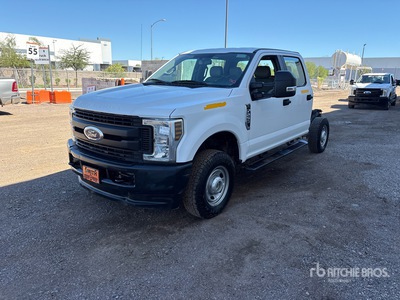 2018 Ford F-250 XL 4x4 Crew Cab Cabina y chasis