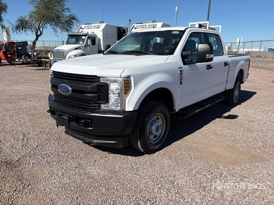 2018 Ford F-250 XL 4x4 Crew Cab Pickup