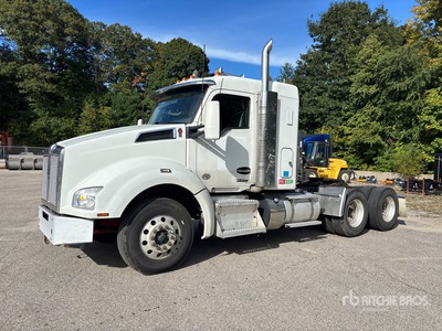 2022 Kenworth T880 6x4 トラックトラクター（T/A）