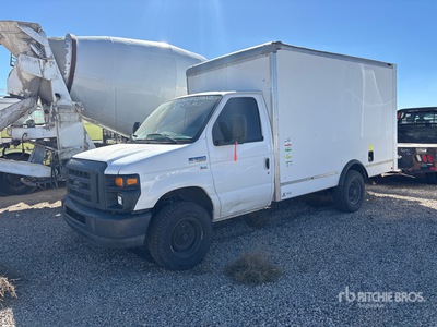 2015 Ford E-350 4x2 Van Truck (Inoperable)