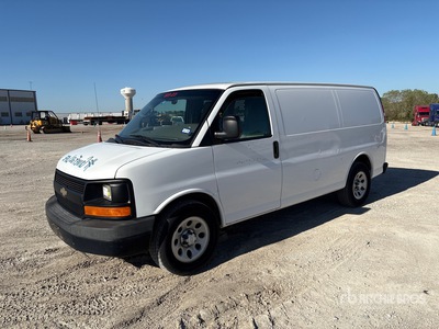 2014 Chevrolet Express 1500 Cargo Van
