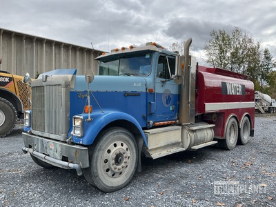 1995 International Eagle Water Truck