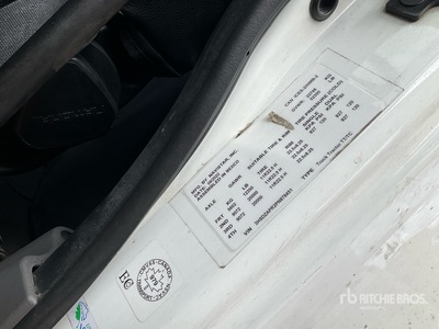 2023 International LT625 6x4 Tracteur routier couchette