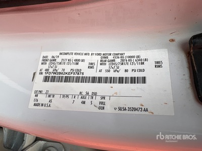 2019 Ford F-250 XL 4x4 Crew Cab Camión Caja Abierta