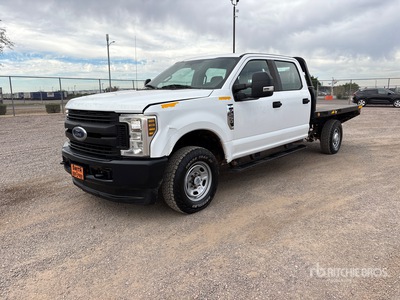 2019 Ford F-250 XL 4x4 Crew Cab Flatbed Truck