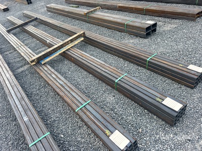 Quantity of (12) 2026 Kit Containers 2 in Square Tubing Metalli vari (Unused)