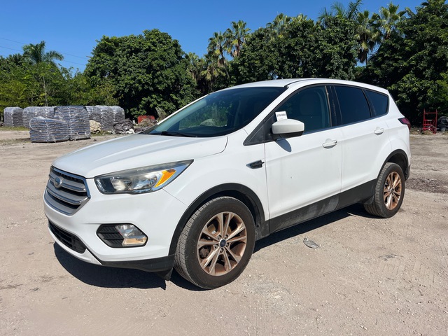 2019 Ford Escape SE 2WD SUV