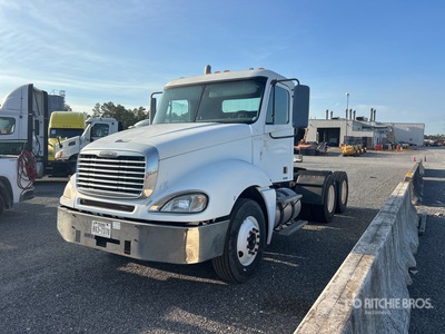 2007 Freightliner Columbia 120 Tracteur Routier Couchette