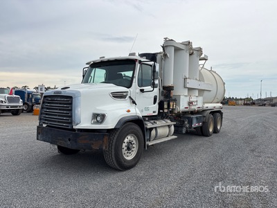 2015 Super Products on 2016 Freightliner 114SD 6x4 Vacuum Tanker Truck