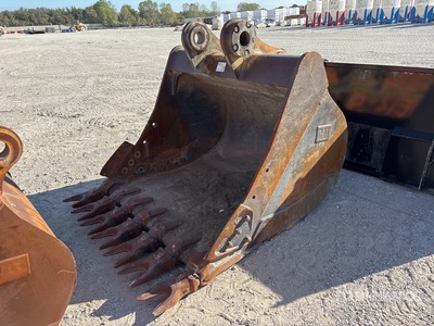 Cat 66 in Digging エクスカベーター用バケット