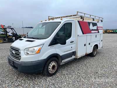 2018 Ford Transit 350 4x2 Utility Truck