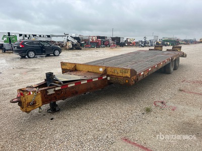 2001 Eager Beaver 25 ft T/A Equipment Trailer