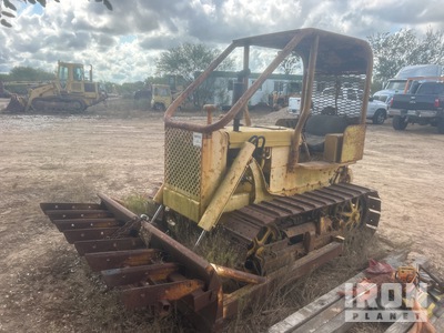 Case Crawler Dozer