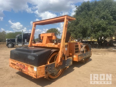 Hypac C778B Compacteur double bille