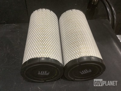 (17) Polaris-Donaldson 7082709 Air Filters