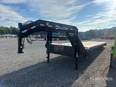 2026 Delco 40 ft T/A Gooseneck Remolque Portamaquinaria