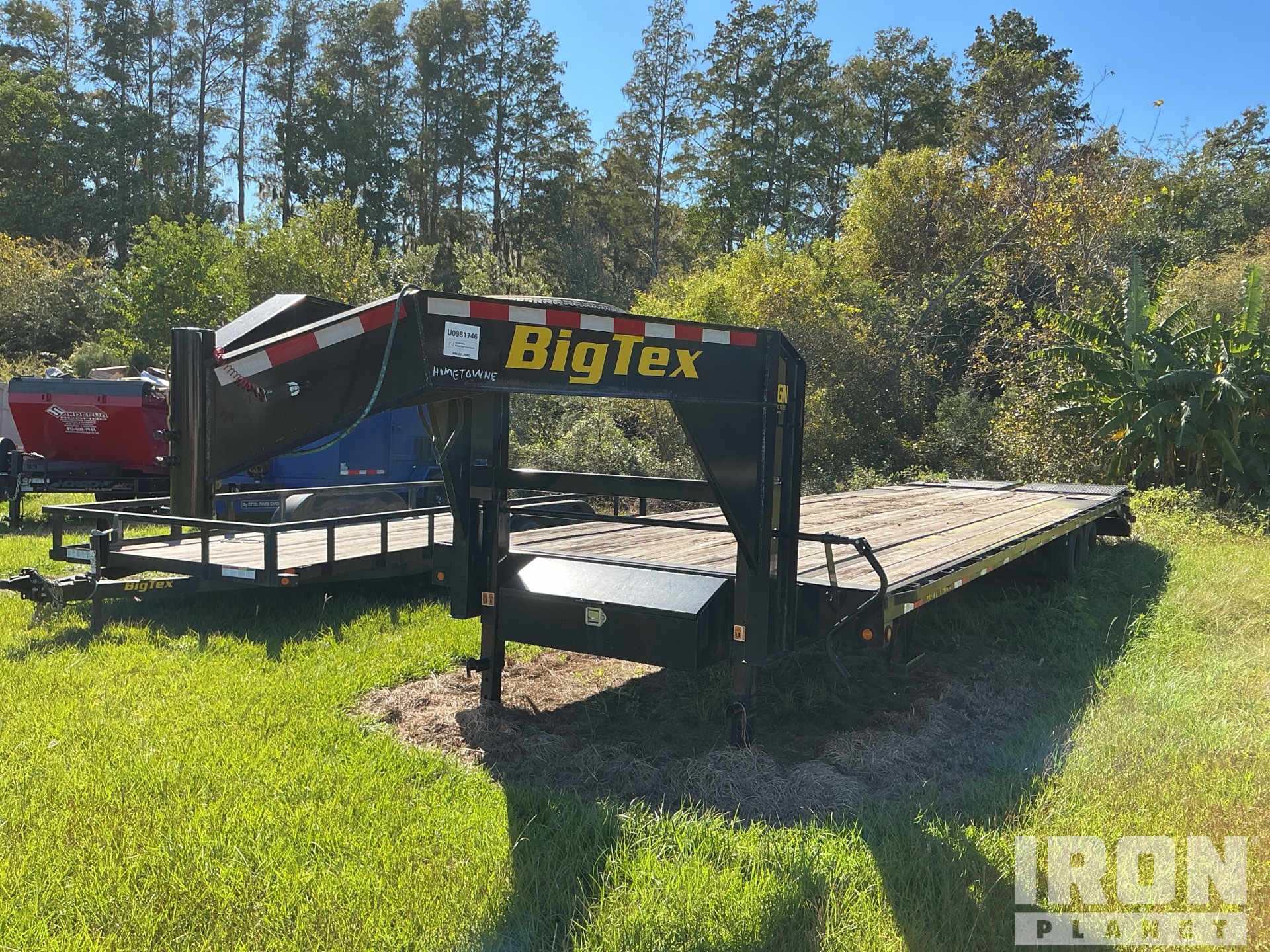2023 Big Tex 15900 lb 34 ft T/A Gooseneck Przyczepa płaska