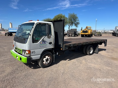 2005 Isuzu NPR 4x2 Flatbed Truck