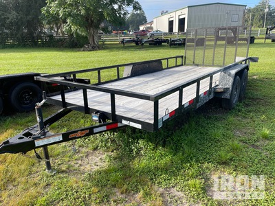 2025 Triple Crown 18 ft T/A Trailer utilitario