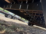 Trailer Chassis with Frame Rails/ Main Beams Condition