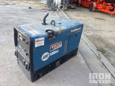 2021 Miller Trailblazer 325 325 A Multi-Process Spawarka napędzana silnikiem
