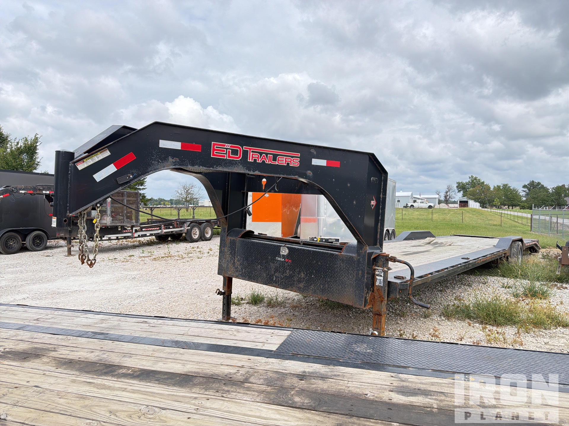 2025 ED Trailers EC101024027735-GN 7 ton 40 ft T/A Gooseneck Equipment Trailer