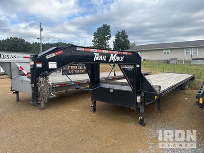 2025 Trailmaxx MAX27-40 35 ft T/A Gooseneck Equipment Trailer