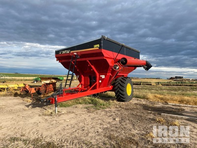 2022 Crust Buster 1075 1075 bu S/A Grain Cart