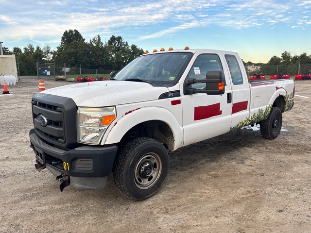 2015 Ford F-350 4x4 Extended Cab Pickup