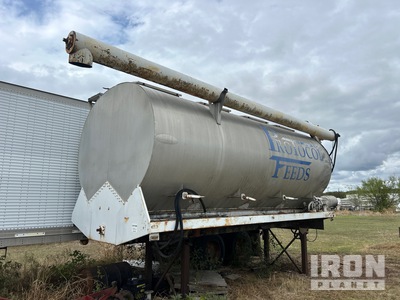 1989 Ledwell 20 ton 23 ft 8 in Truck Mounted Hydraulic Feed Body