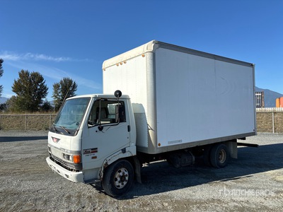 1997 Hino FB1715 4x2 Van Truck