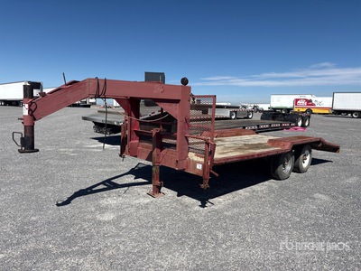 1998 17 ft T/A Gooseneck Equipment Trailer
