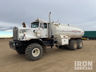 1986 Kenworth C520 6x6 Camion à eau