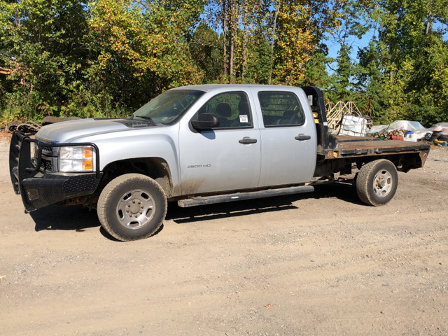 2012 Chevrolet Silverado 2500HD 4x4 Flatbed Truck