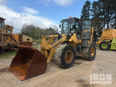 2005 Komatsu WA200-5 Pala cargadora