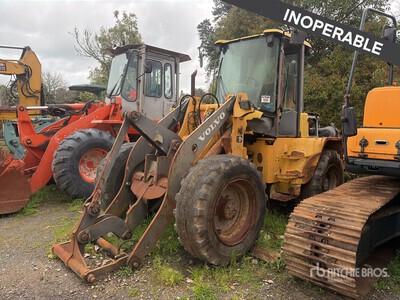2001 Volvo L40B-TP Chargeuse sur roues (Inoperable)