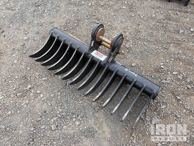 1000 mm Q/C Excavator Rake - Fits 1.5 - 2 Ton (Unused)