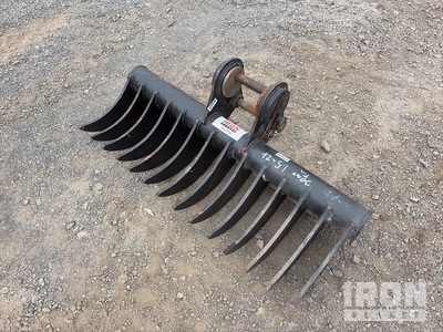1000 mm Q/C Excavator Rake - Fits 1.5 - 2 Ton (Unused)