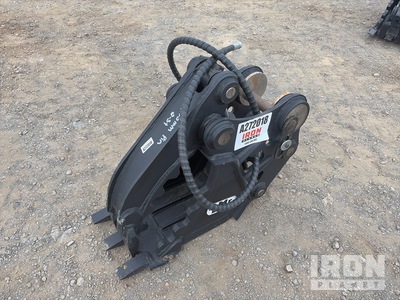 300 mm Q/C Baggergreifer - Fits 2 - 3 Ton (Unused)