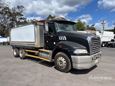 2010 Mack CMMR Granite 6x4 T/A Dump Truck