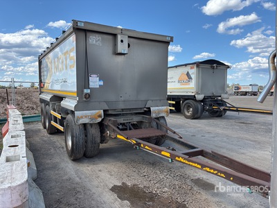 2014 Borcat 5.8 m Super Dog End Dump Trailer