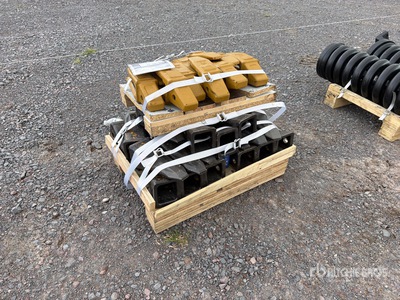 2026 SDCH SDCH-08BTS Lote de Puntas para Cucharon (Sin Usar) / Bucket Teeth - Fits Cat 320D - 323D - 320GC - 323GC (Unused)